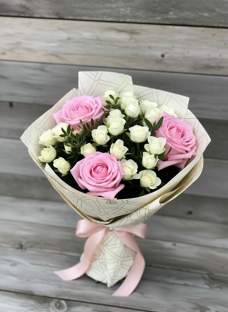 Букет цветов из: Розы в Решоткино