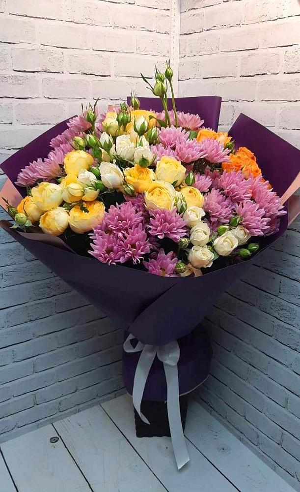 Букет цветов из: Хризантемы и Розы в Решоткино