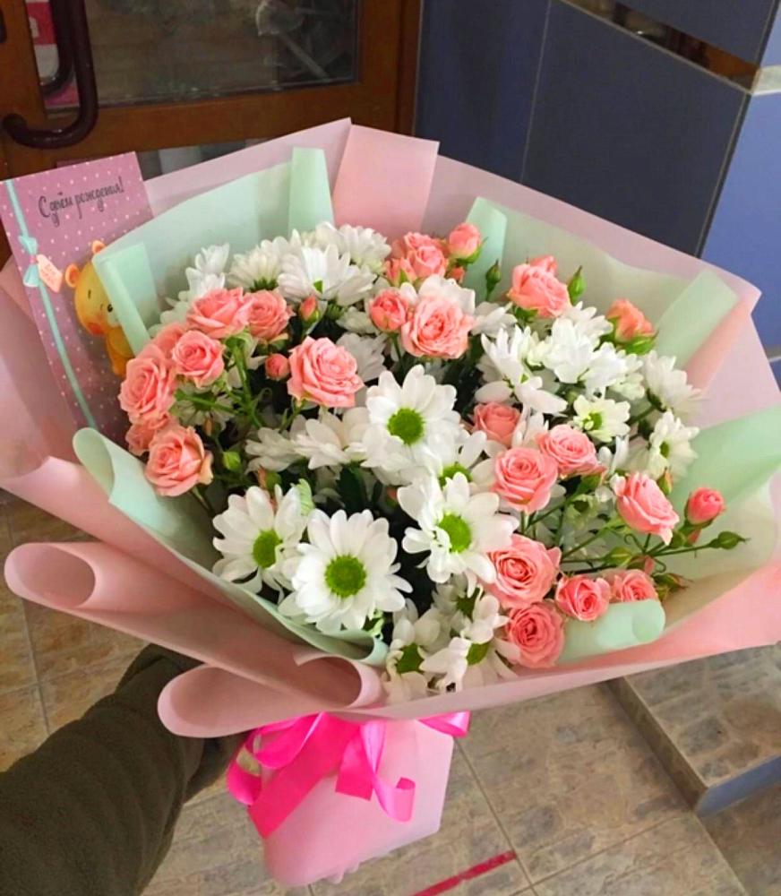 Букет цветов из: Розы и Хризантемы в Решоткино