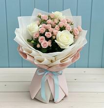 Букет цветов из:  Розы в Решоткино
