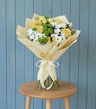 Букет цветов из:  Хризантемы и Розы в Решоткино