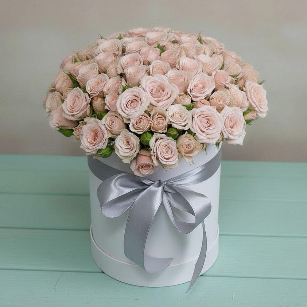 Цветочная композиция из Розы в шляпной коробке в Решоткино